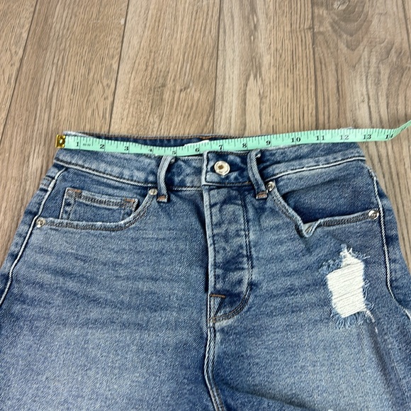 GOOD AMERICAN High Waisted Cutoff Denim Shorts Light Medium Wash 00/24 - Picture 6 of 8